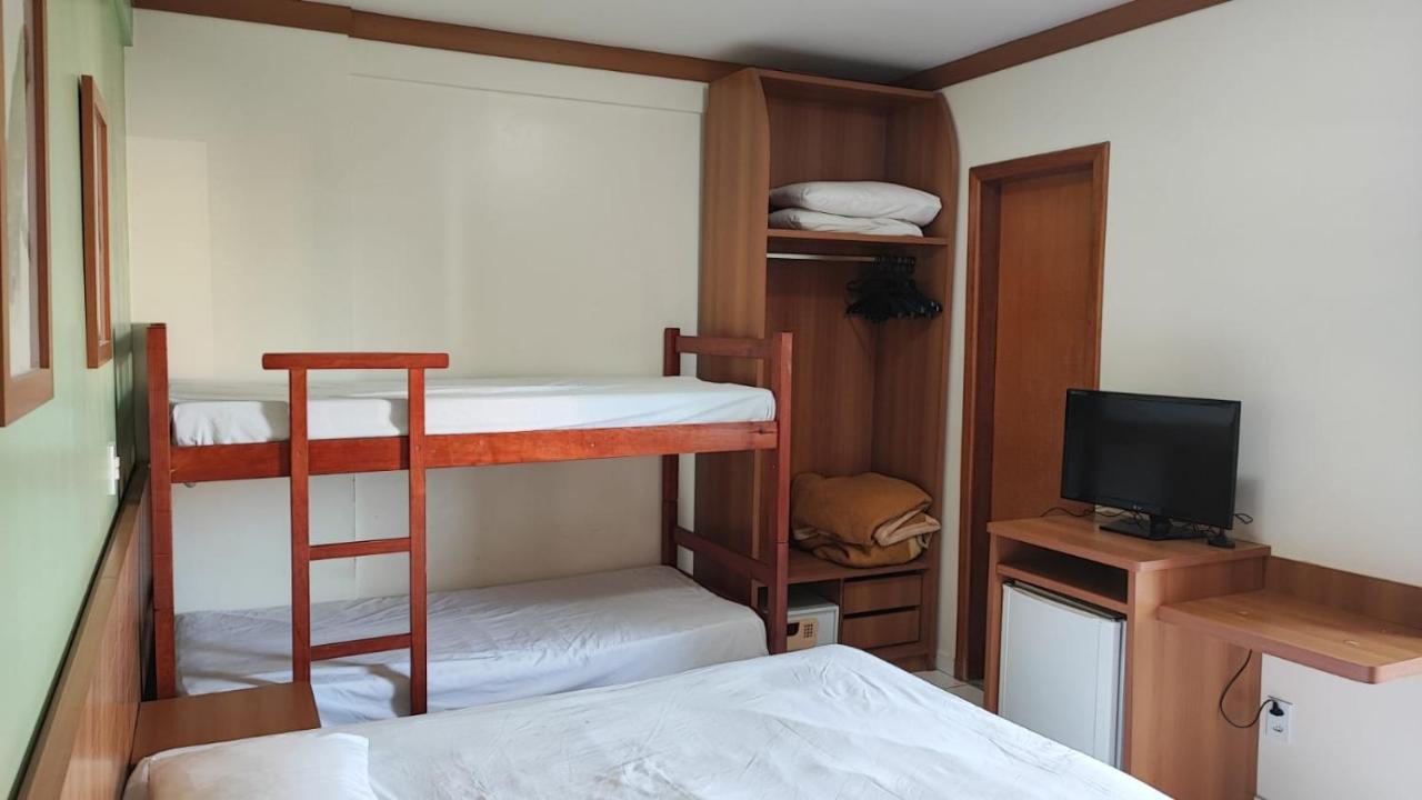 Golden Dolphin Gd - Suite 4 Adultos E 1 Crianca Ate 5 Anos Caldas Novas Luaran gambar